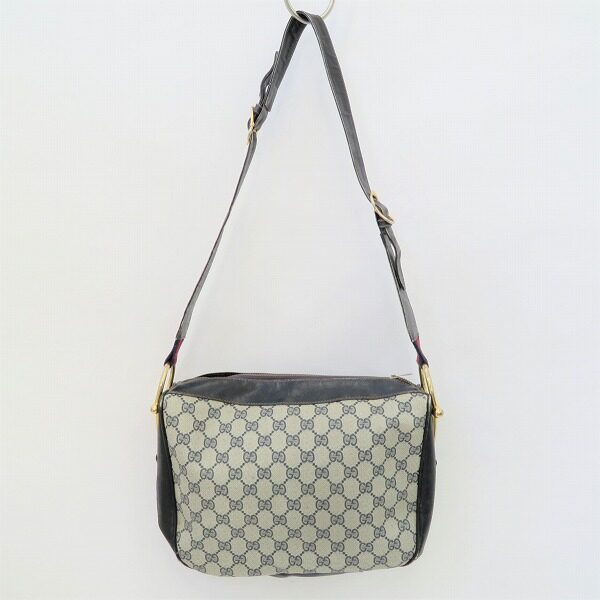 シックな雰囲気に決めたい時に！グッチのバッグを買取しました