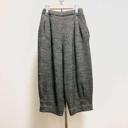 八分丈デザインでゆるスマートに！メフウセンソユニコのパンツをお買取
