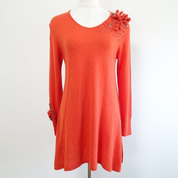 シルクの艶とオレンジのバランスが見事なユキコハナイのチュニックを買取しました