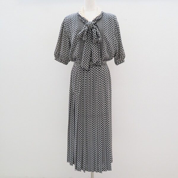 レディライクなデザイン カネコイサオのワンピースを買取しました