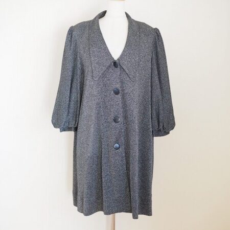 斉藤都世子のカーディガンを買取しました！綺麗なラインが魅力的