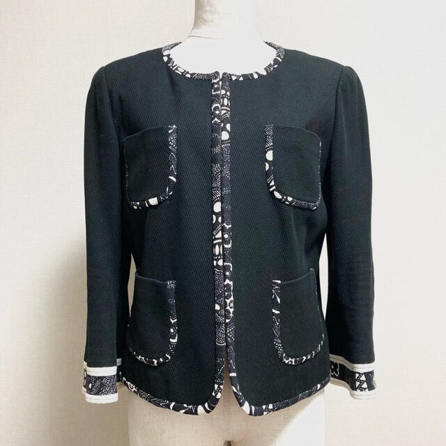 ノーカラーで安定感がある レオナールのジャケットを買取しました