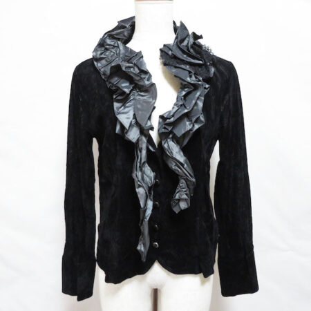 マダムに決められる ユキコハナイのカーディガンを買取しました