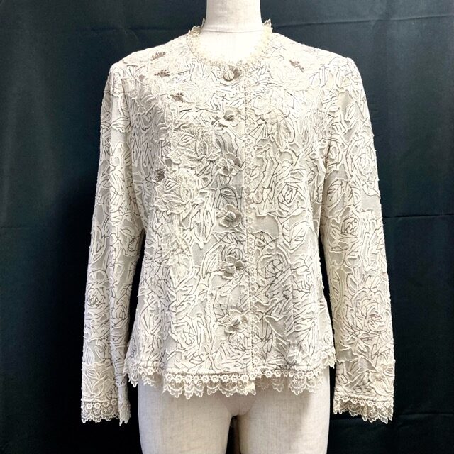 ビードロポエムのブラウスを買取しました!はっきりしたシースルーが嬉しい