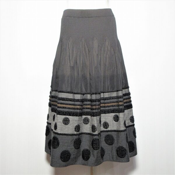 ドットとボーダーの貴重な組み合わせ！コーザノストラのスカートを買取しました