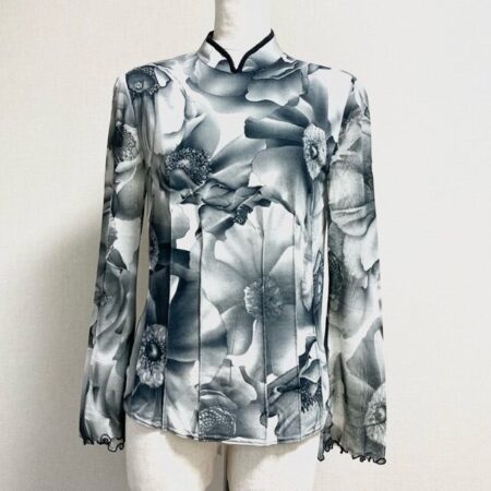 モノトーン調でかっこいい 伊太利屋のカットソーを買取しました