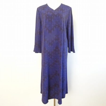 紫が色っぽい 詩仙堂のワンピースを買取しました