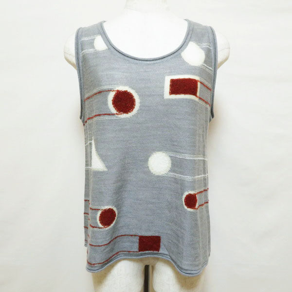 ティービーセンソユニコのベストを買取しました！特殊な柄に目を奪わられる