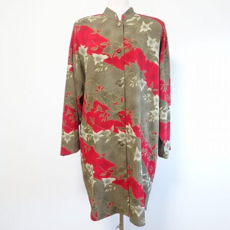 寒い時こそ攻めたカラーで！詩仙堂のコートを買取しました