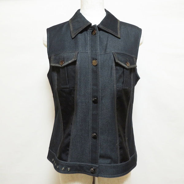 レリアンのデニム風ジレを出張買取ご利用のお客様より買取しました