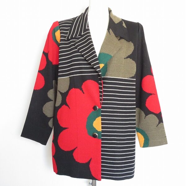 大胆なお花に目を奪われる!斉藤都世子のジャケットを買取しました