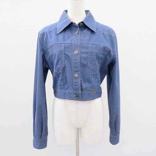 シャネルのジャケットを買取しました！ショート丈でおしゃれさアップ