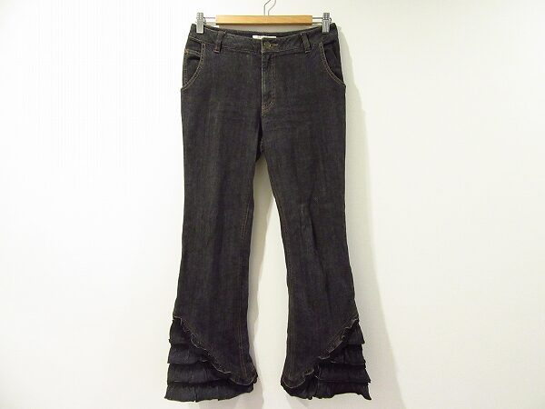 裾レースが決め手!ピンクハウスのパンツを買取しました