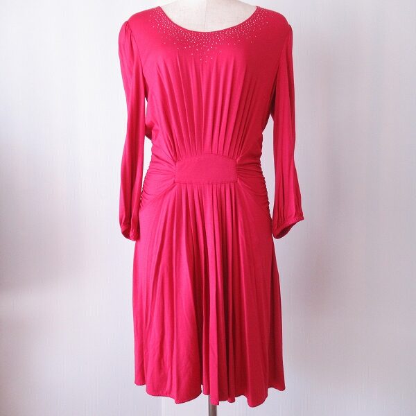 伊太利屋のワンピースを買取しました!ピンク×カシュクール