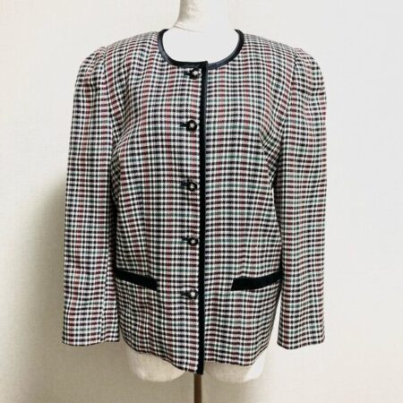気品しかないチェックが素敵なレリアンのジャケットを買取しました