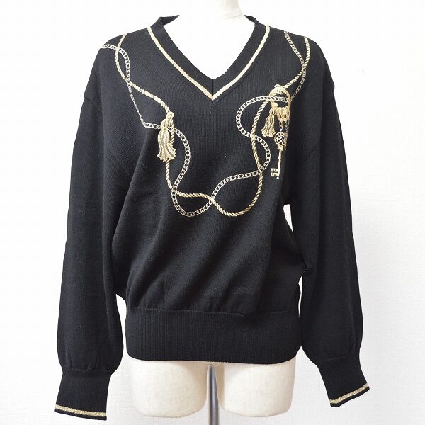 レリアンのカットソーを買取しました！刺繍とラインストーンが綺麗