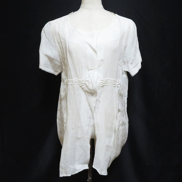 イオコムイオのブラウスを出張買取ご利用のお客様より買取しました