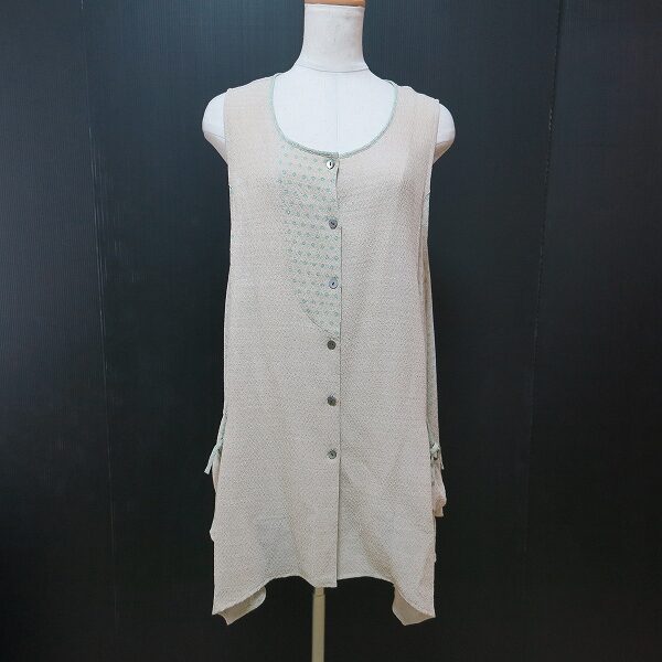 三年坂 十彩 チュニックを出張買取において買取しました！