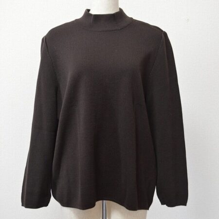 シャープなおしゃれを楽しみたい時に！レリアンのカットソーを買取しました