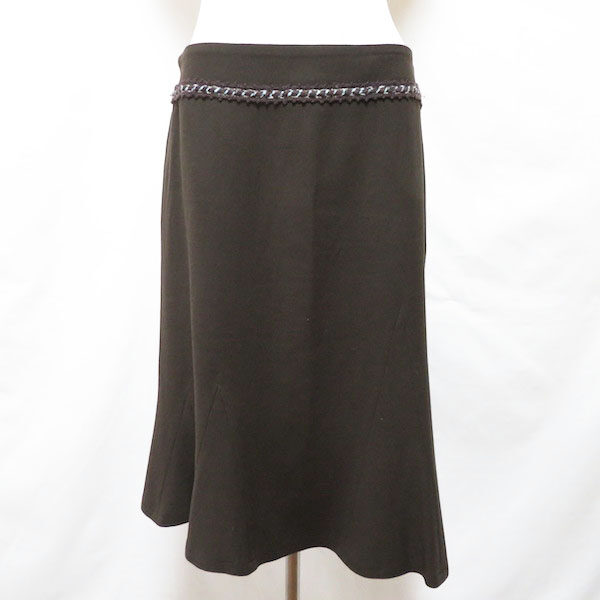 レリアンの焦げ茶色スカートを買取させて頂きました