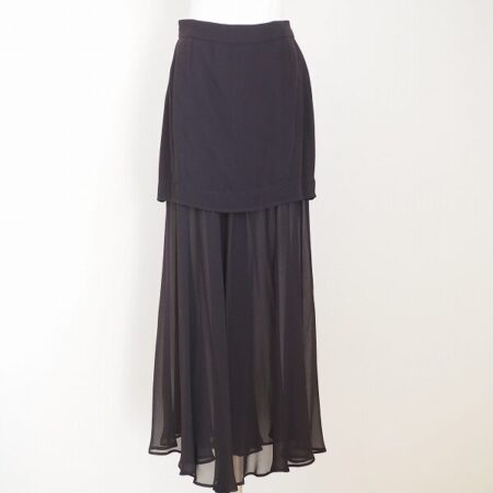 フェンディのスカートを出張買取ご利用のお客様より買取しました