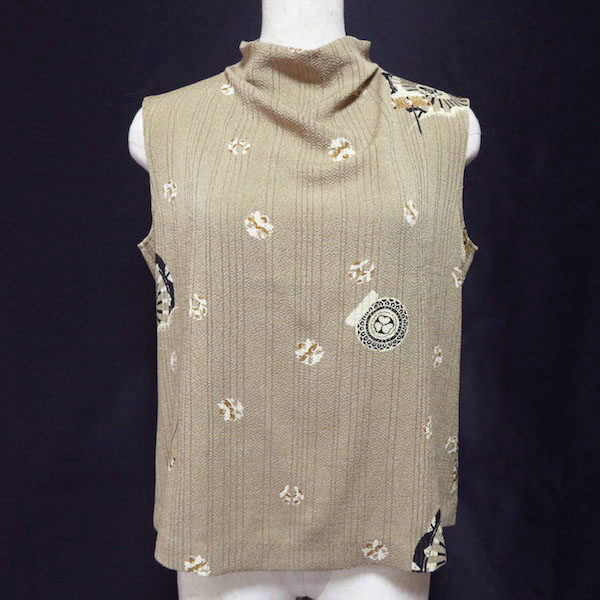 ハイネックで首回りも温かい 詩仙堂のカットソーを買取しました