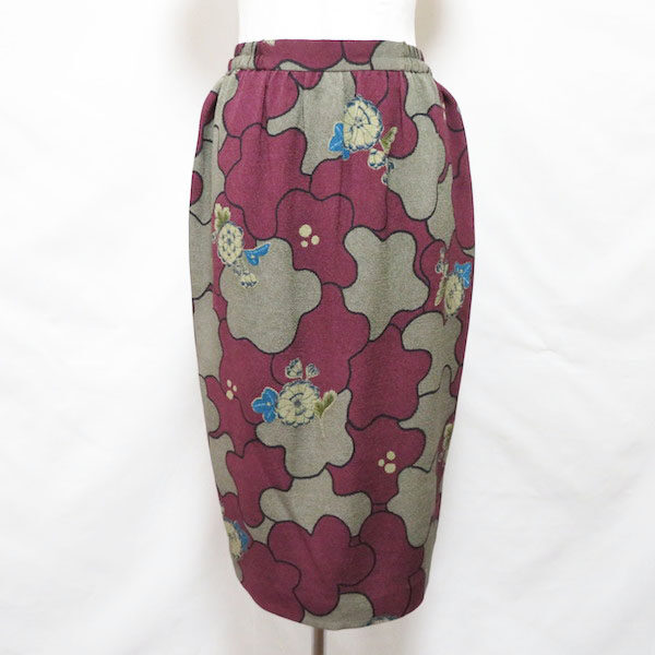 どこか洋風な花柄が素敵な詩仙堂のスカートを買取しました