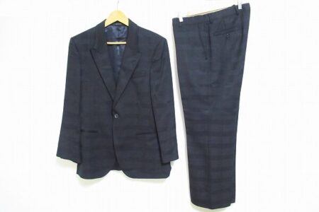 メンズスーツ買取強化中、エンポリオアルマーニのスーツを買取いたしました