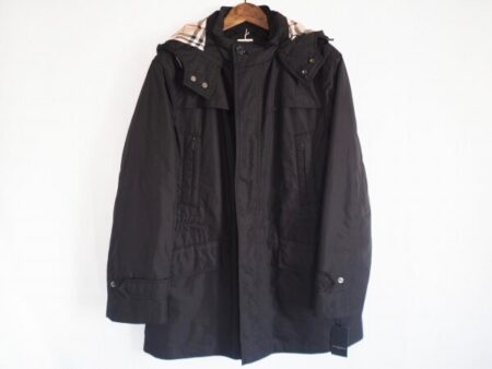 バーバリーのメンズコートを買取しました！ポケットもしっかりある