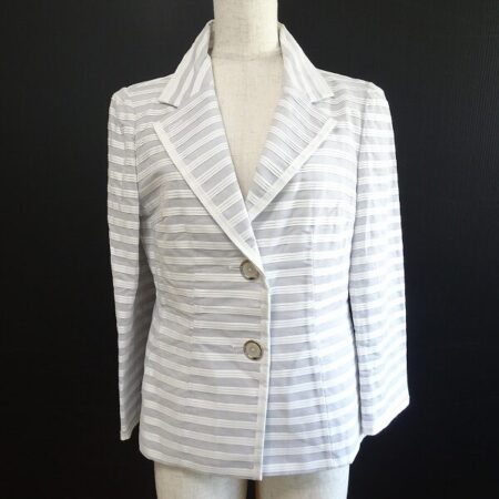 白×グレーのボーダーですっきり｜マダムジョコンダのジャケットを買取しました