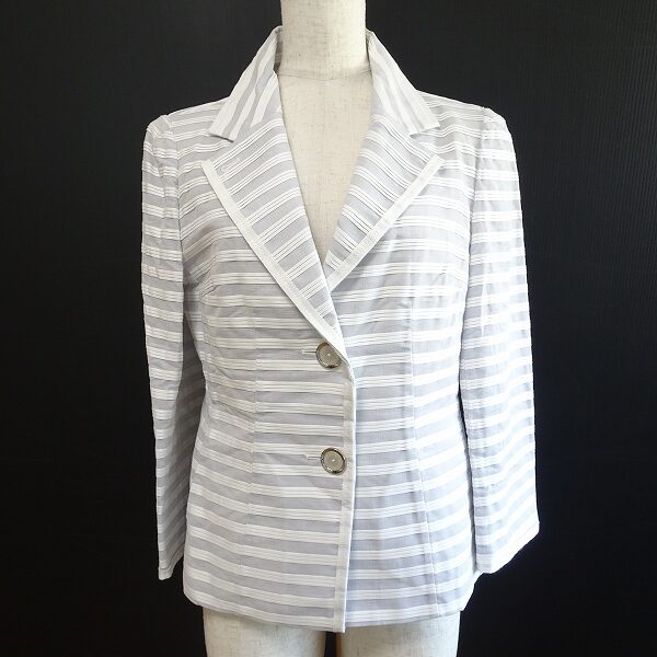 白×グレーのボーダーですっきり|マダムジョコンダのジャケットを買取しました