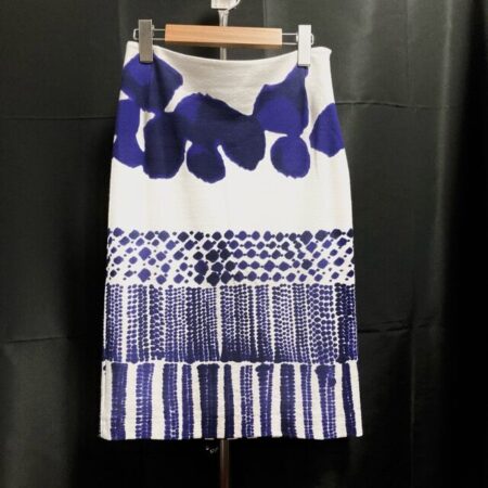 【お買取】バランスいい絵柄が素敵なマックスマーラのスカート