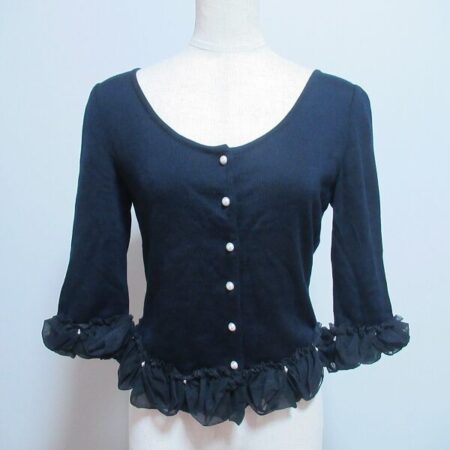 綺麗で可愛らしさも抜群のルネ カーディガンを買取しました