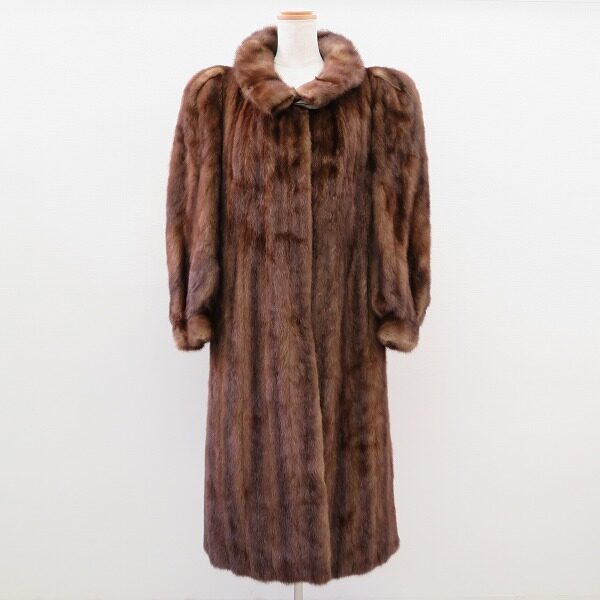 サガミンクの毛皮コートを買取しました！大人ならではのおしゃれが叶う