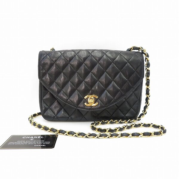 オシャレな場にも持っていきたい！シャネルのショルダーバッグを買取しました