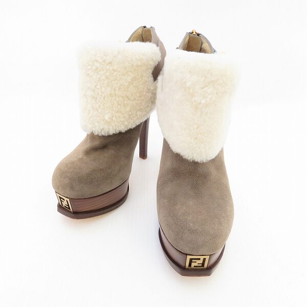 ボアがアクセントに｜フェンディのブーティを買取しました