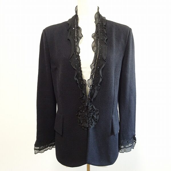 レース具合も綺麗なセントジョンのジャケットを買取しました