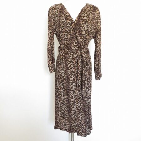 ヒョウ柄×セクシーデザインが絶妙 マックスマーラのワンピースを買取しました