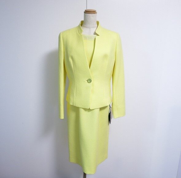 銀座マギーのワンピーススーツを出張買取ご利用のお客様より買取しました