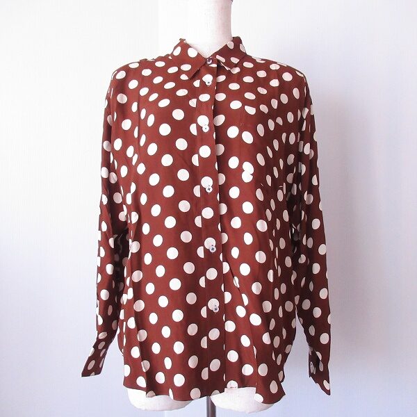 インゲボルグのブラウスを出張買取ご利用のお客様より買取しました