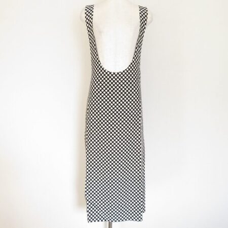 自然体に仕上げつつ綺麗さも引き立つ｜インゲボルグのジャンパースカートを買取しました