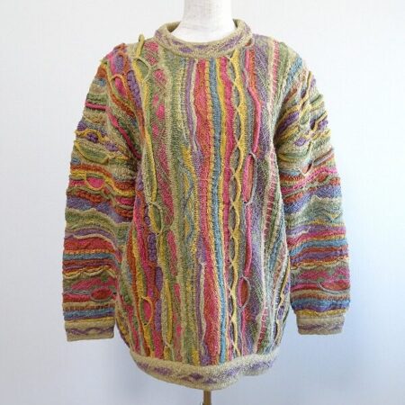 心ときめく雰囲気  クージーのニットを買取しました