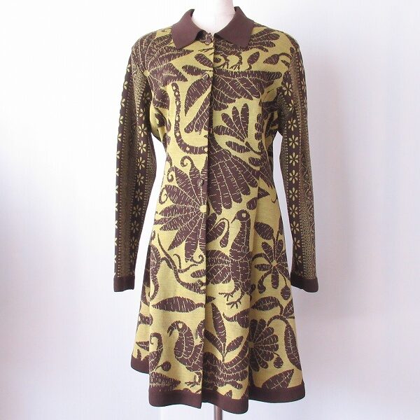 トクコのコートを出張買取ご利用のお客様より買取しました