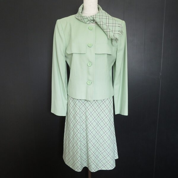 ジュンアシダのスカートスーツを買取しました！