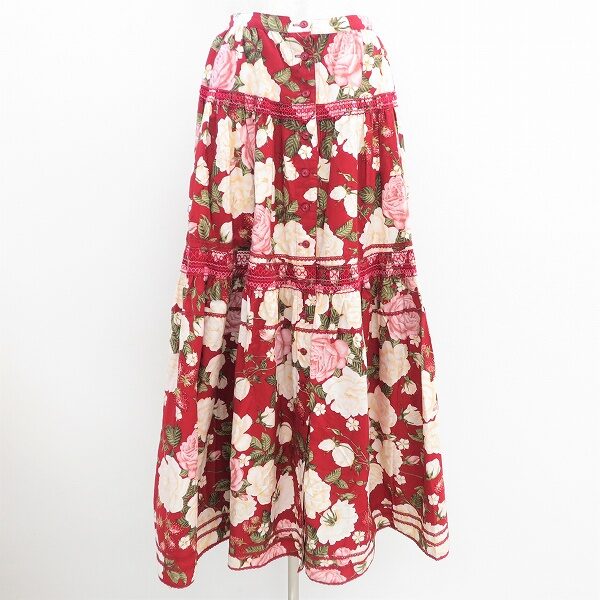 ピンクハウスのスカートを買取しました!女性の好きなものがたくさん