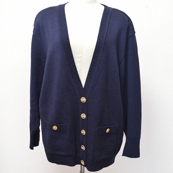 レリアンのカーディガンを買取しました！紺と金のバランスがいい
