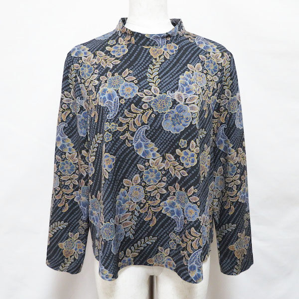 知的な雰囲気にも 詩仙堂のカットソーを買取しました