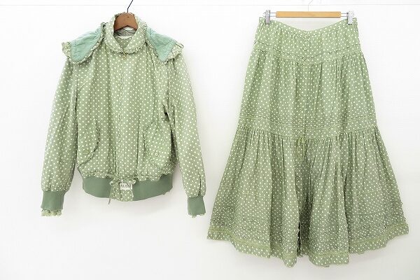 ピンクハウスのセットアップを買取しました!緑×ドットのレアコンビ