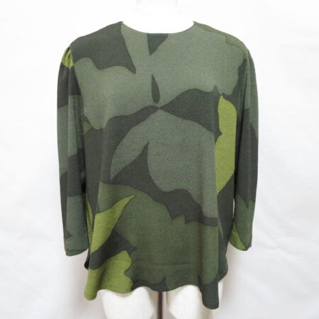 詩仙堂の安定感ある緑が素敵なカットソーを買取しました