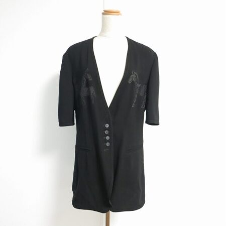 伊太利屋のカーディガンを出張買取ご利用のお客様より買取しました